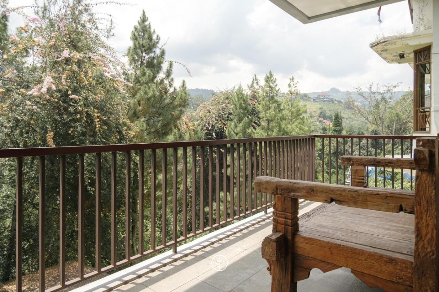 Hikari Hill View Villa 7 Bedrooms With A Private Swimming Pool And Billiard バンドゥン エクステリア 写真