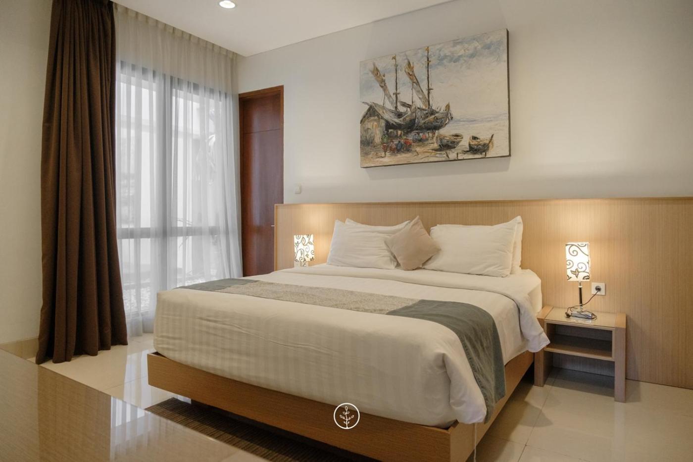Hikari Hill View Villa 7 Bedrooms With A Private Swimming Pool And Billiard バンドゥン エクステリア 写真